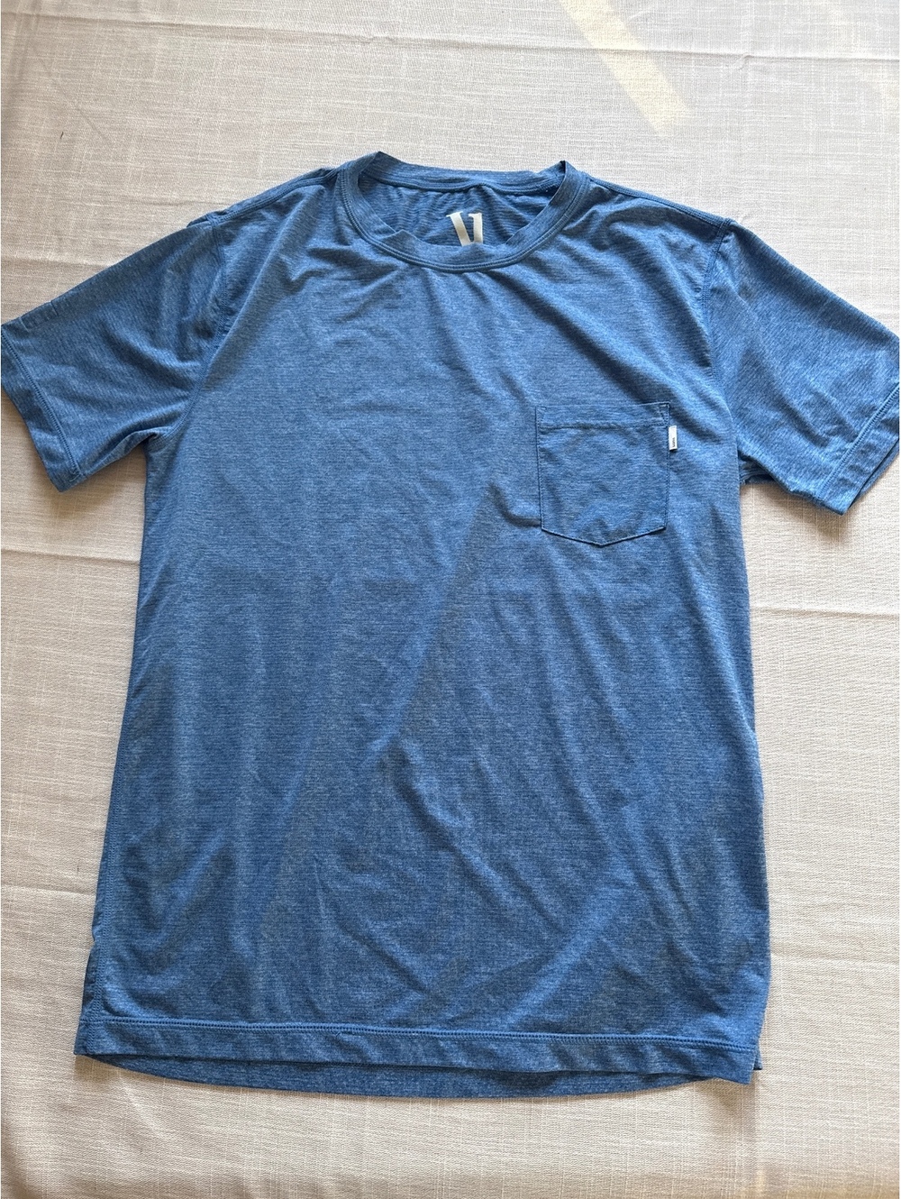 Vuori Men's Blue Performance Pocket T-Shirt Medium